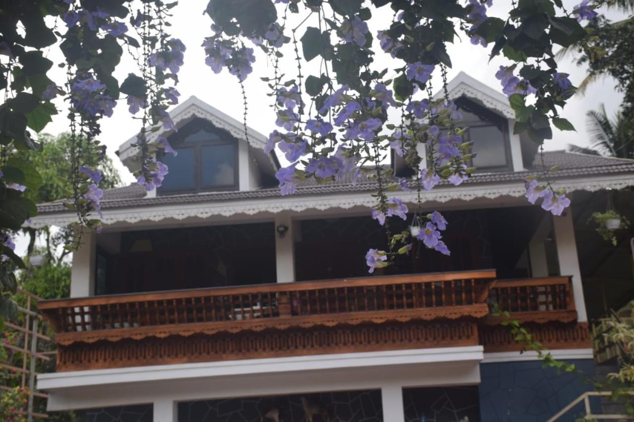 Dean Dale Cottages Теккади Экстерьер фото